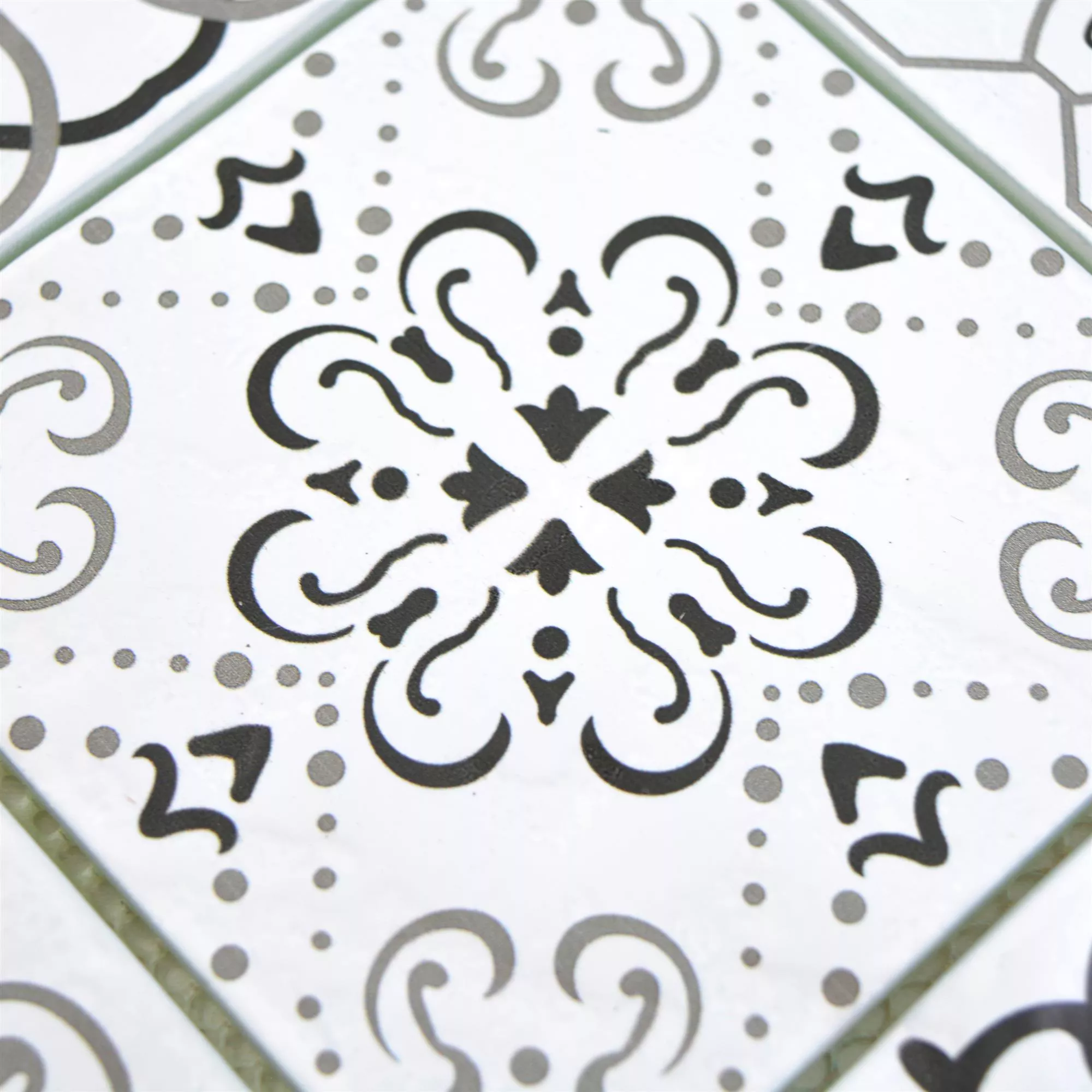 Padrão de Mosaico De Vidro Azulejos Starlite Retro Preto Branco 