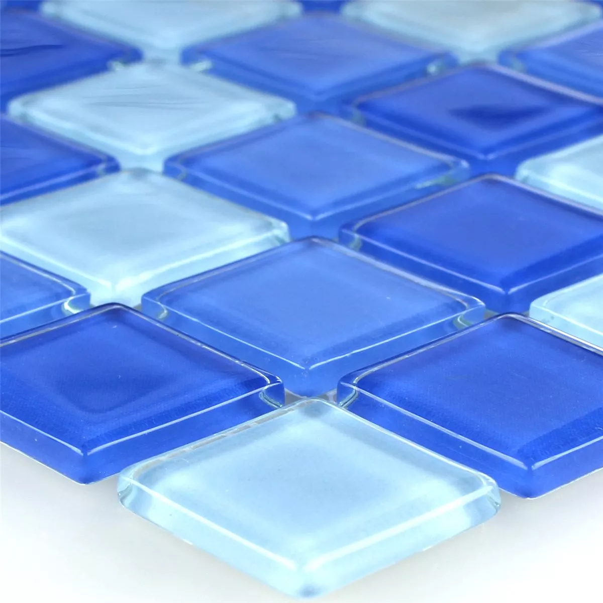 Azulejo Mosaico Vidro Azul Claro 25x25x4mm