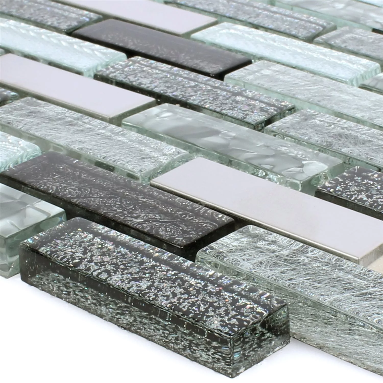 Azulejo Mosaico Felicitas Prata Cinza Preto