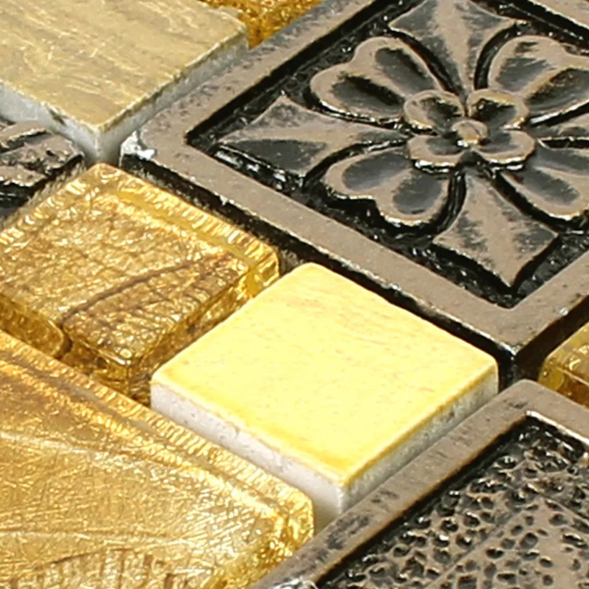 Padrão de Azulejo Mosaico Levanzo Vidro Resina Ornamento Mix Ouro