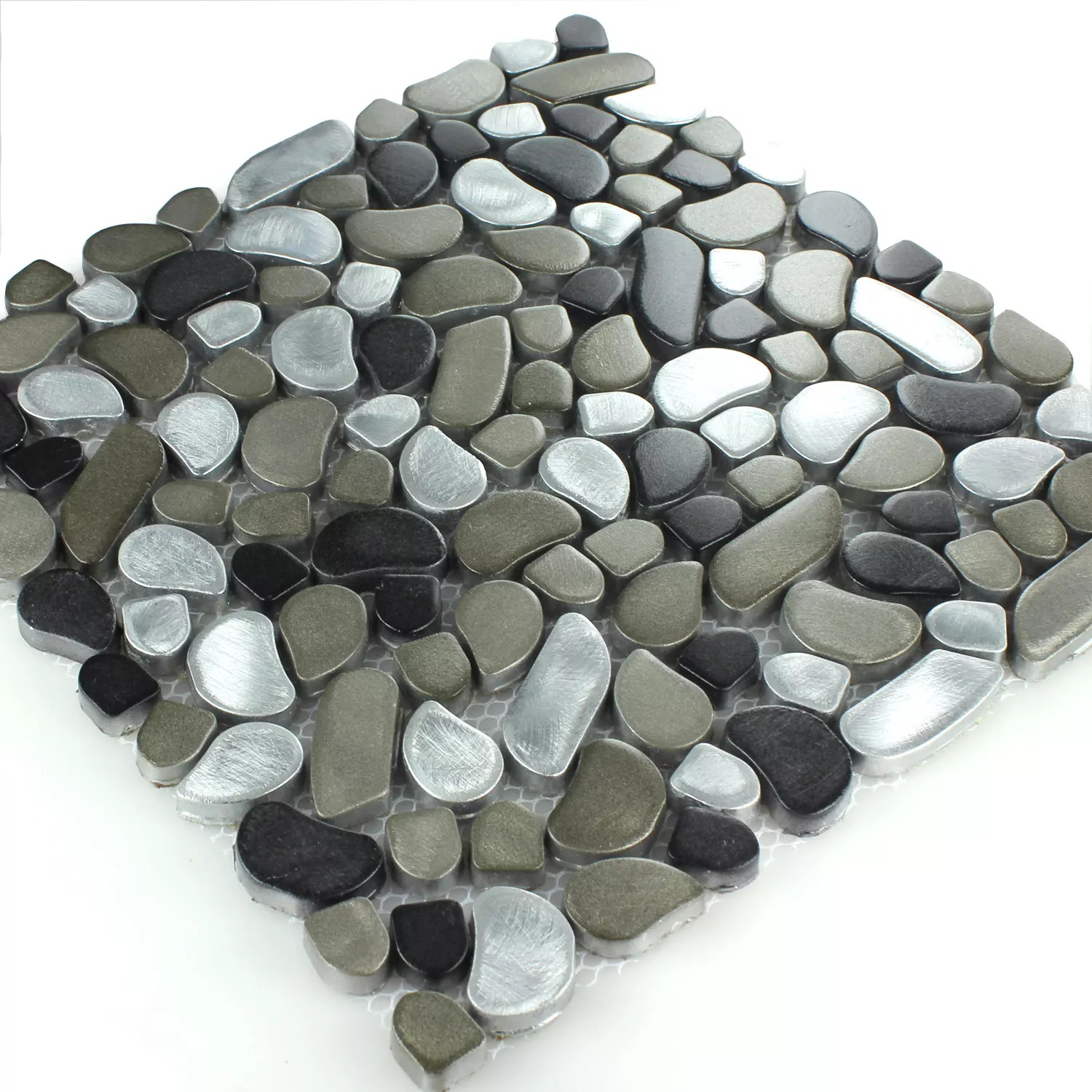 Padrão de Azulejo Mosaico Aço Inoxidável Seixos de Rio Design Black Prata