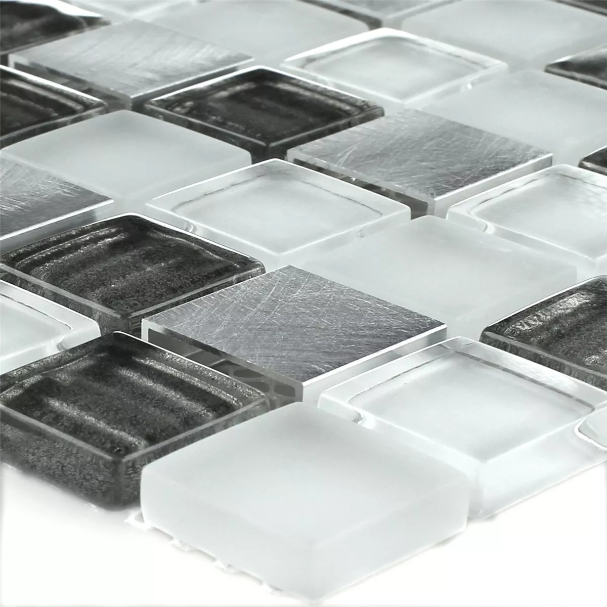 Padrão de Azulejo Mosaico Vidro Alumínio Prata Cinza